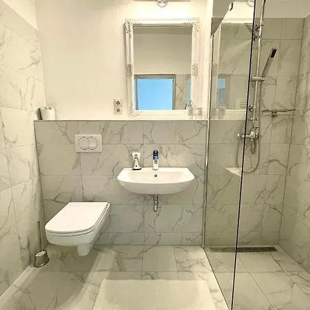 Libas Apartment Keszthely